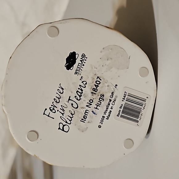 Forever  in blue jeans - Picture 3 of 4